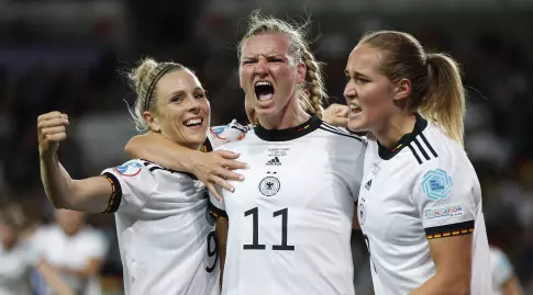 שחקניות נבחרת גרמניה בטירוף (רויטרס)
