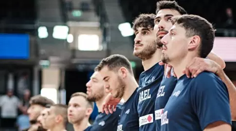 שחקני נבחרת ישראל (FIBA.com)