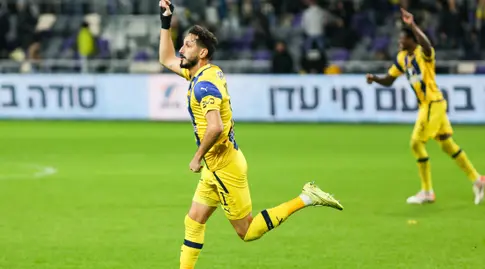 שגיב יחזקאל בטירוף, שער שנפסל (שחר גרוס)