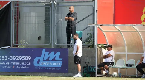 נמרוד יונה ואהוד כחילה (יונתן גינזבורג)