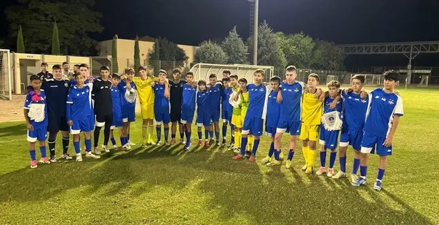 ילדים א הפועל אשכול מתאחדים עם חבריהם מקרית גת (באדיבות המועדון)